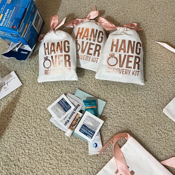 Bachelorette Bridal Party Favor Bags - Picture 6 of 11